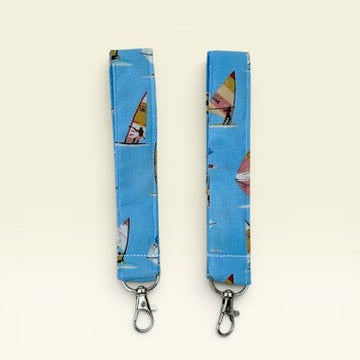 Hang Ten Wristlet